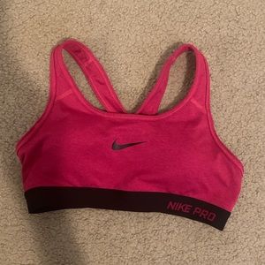 Nike Pro sports bra